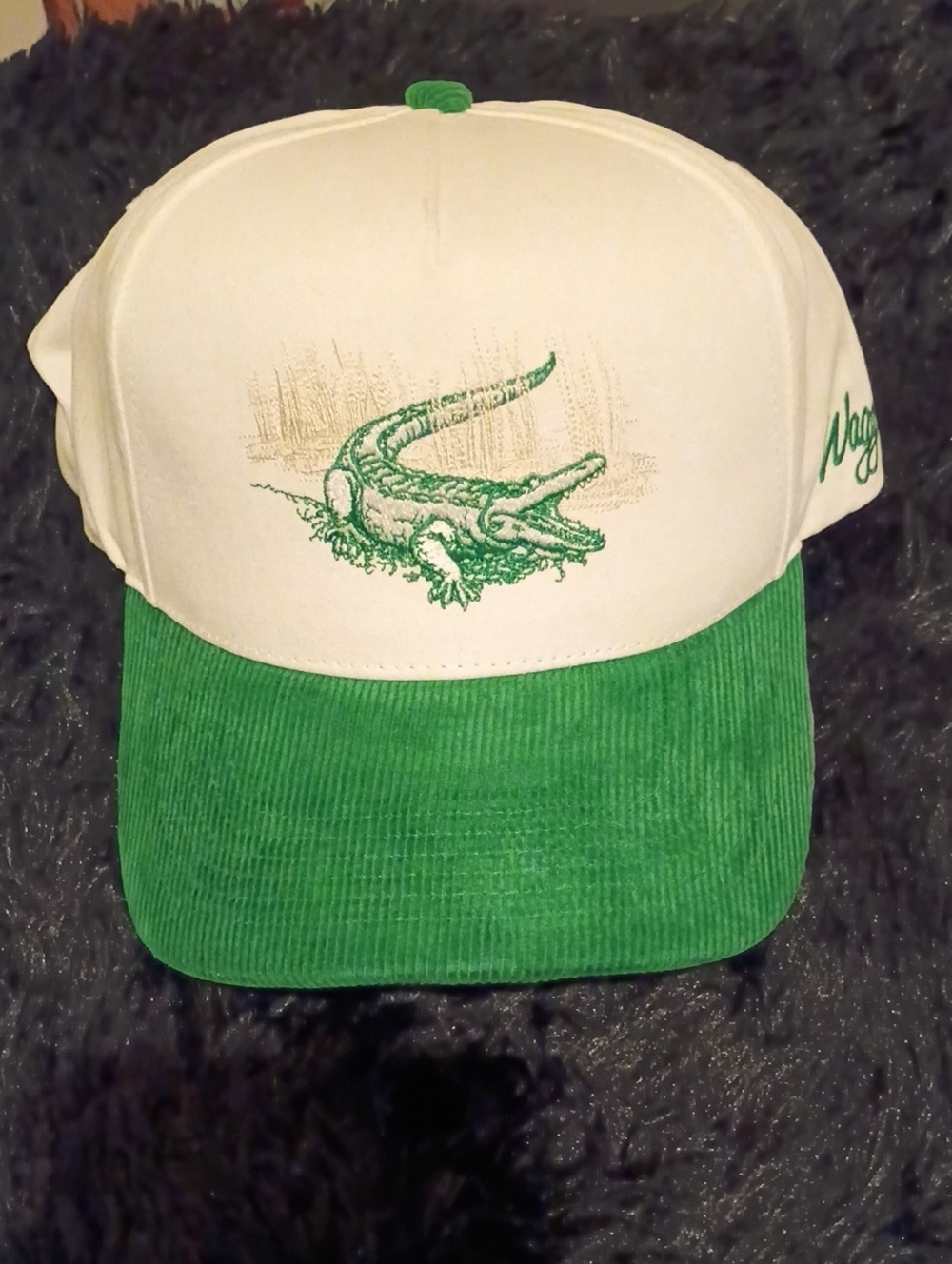 Waggle Corduroy Bayou Alligator Golf Brim Hat NWOT